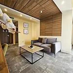 Etna Hotell 4*