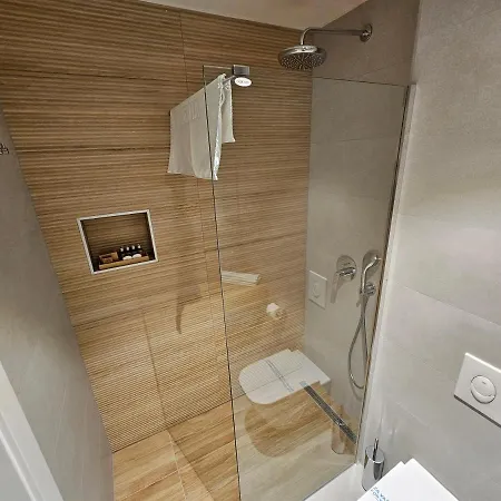 Etna Hotel 4*